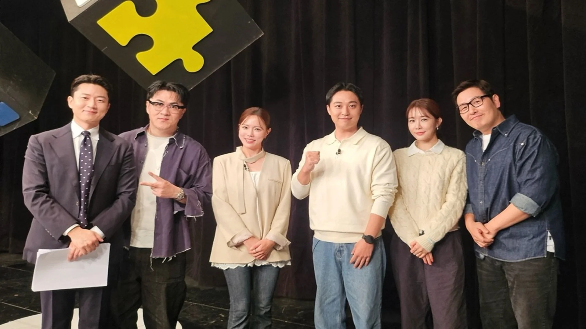 상단 배경 이미지(웹)